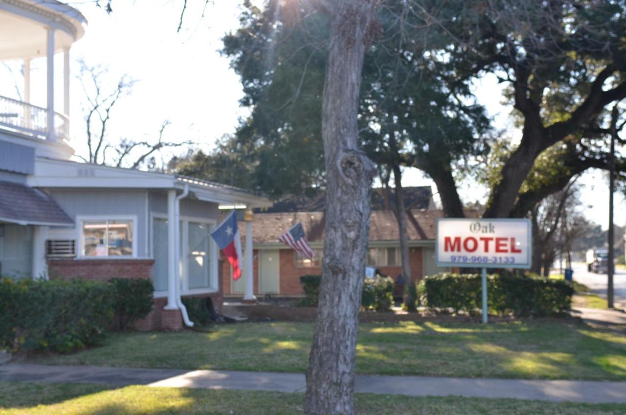 The Oak Motel La Grange Exteriör bild